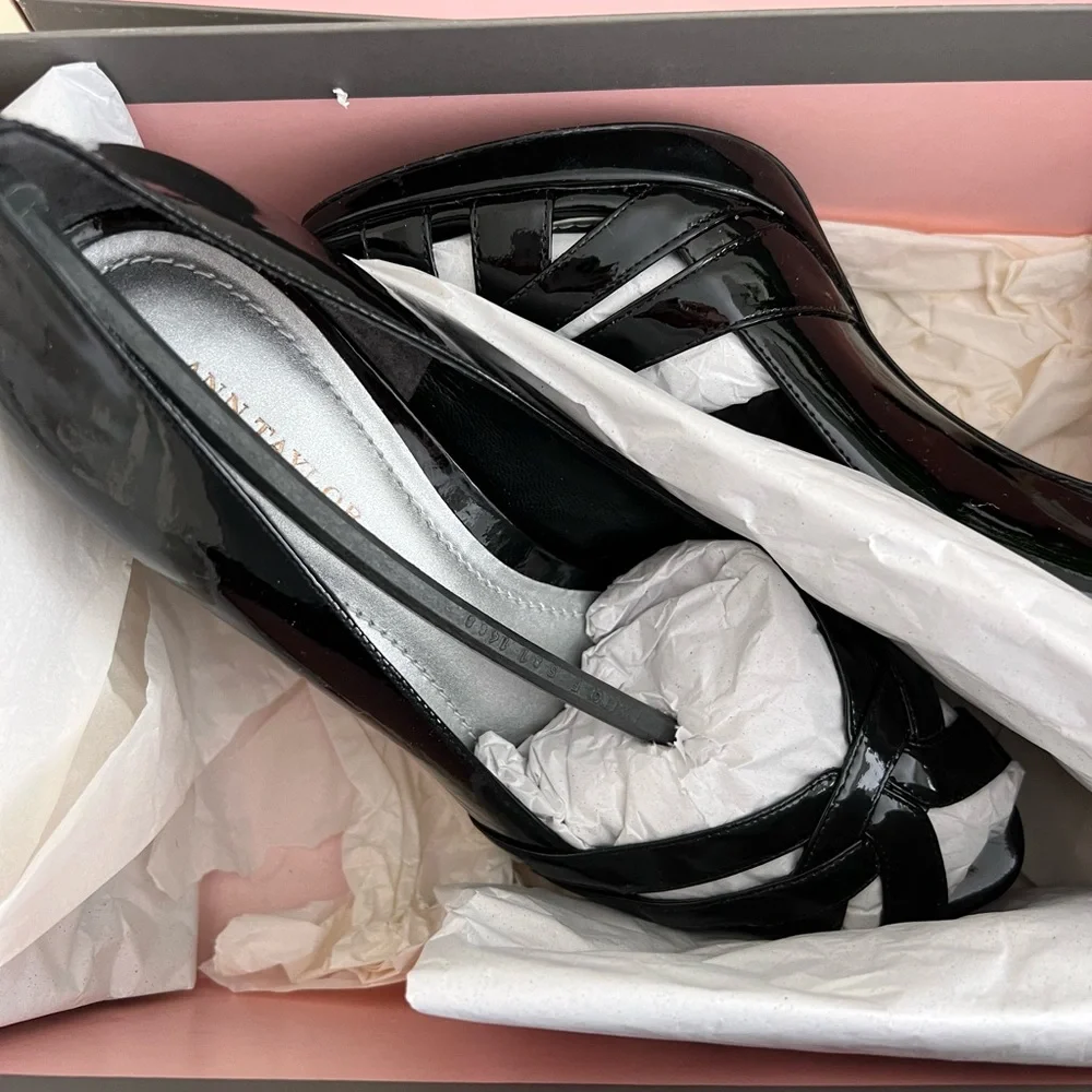🌸Ann Taylor Platform size 7 Brand New never worn🌸 - Picture 9 of 12